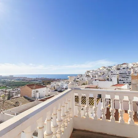 Hébergement de vacances Rentitspain Casa Abanico A Pasos De Castillo De *