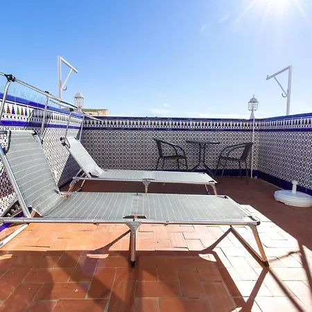 Holiday home Rentitspain Casa Abanico A Pasos De Castillo De